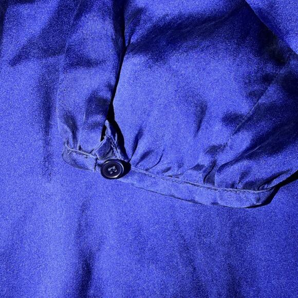 Talbots Silk Blouse Women’s 8P Royal Blue Scoop Neck Long Sleeve Top - Picture 3 of 7